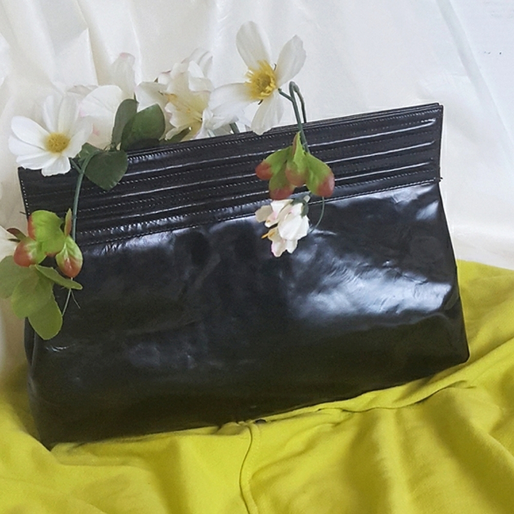 90's-Y2K💋Paragon Black Patent Oversized Geo Clutch